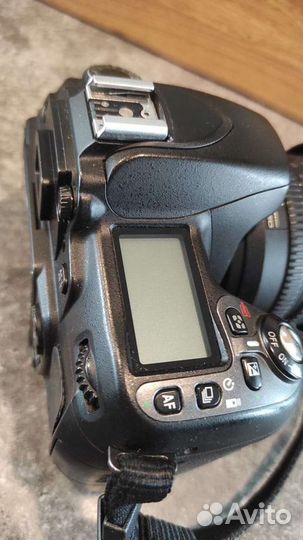 Зеркальный фотоаппарат Nikon d80