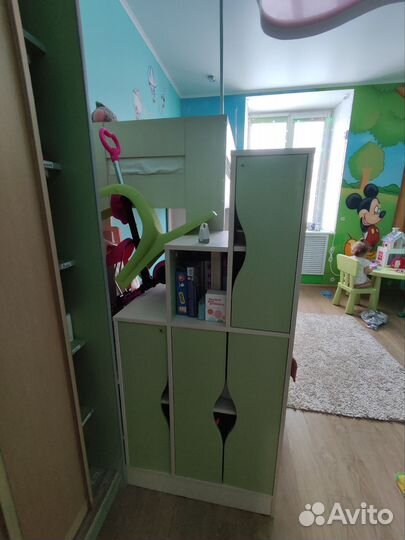 Кровать двухьярусная