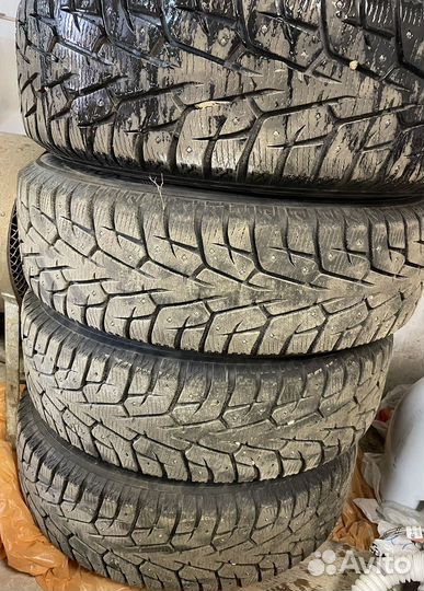 R17 Yokohama Ice Guard Stud IG55 215/60, PCD 5x114.3 DIA 60.1