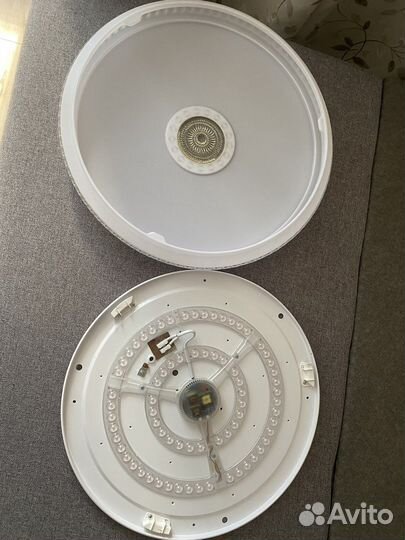 Светильник потолочный светодиодный