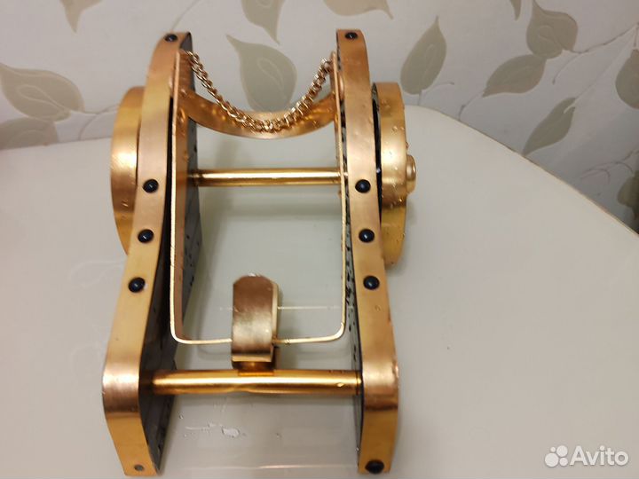 Подставка для бутылки шампанского и др.алкоголя