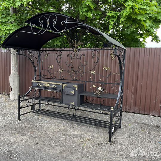 Мангал с печью под казан и крышей