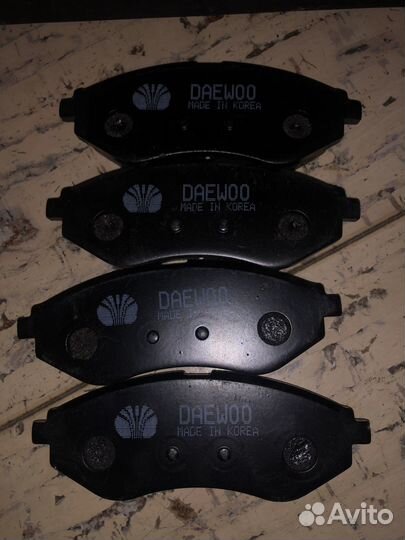 Колодки тормозные дисковые