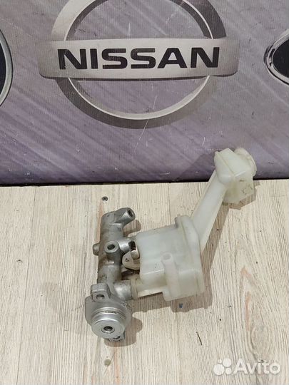 Главный тормозной цилиндр гтц Nissan primera P12