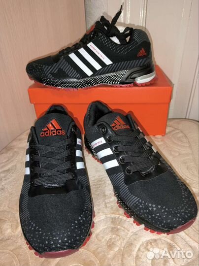 Кроссовки adidas для подростков