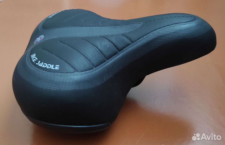 Седло для велосипеда широкое