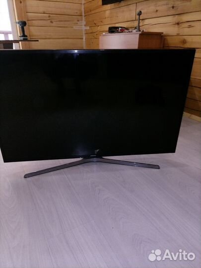 Телевизор SMART tv 43 бу