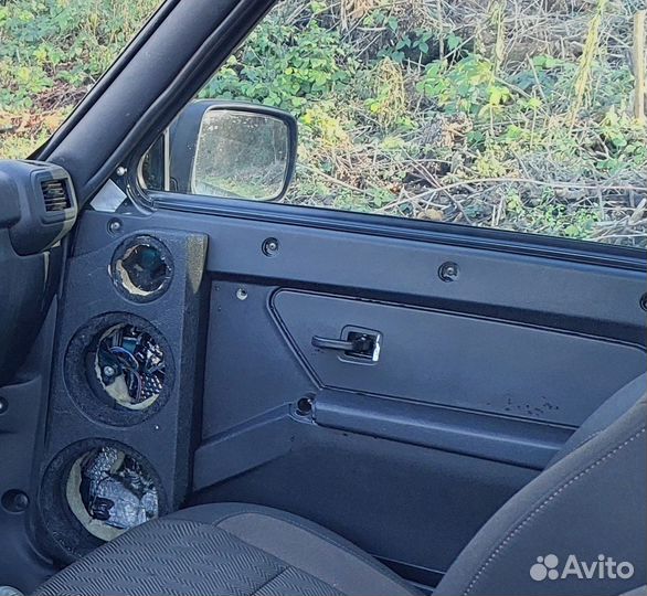 Обшивки на ниву с подюмом