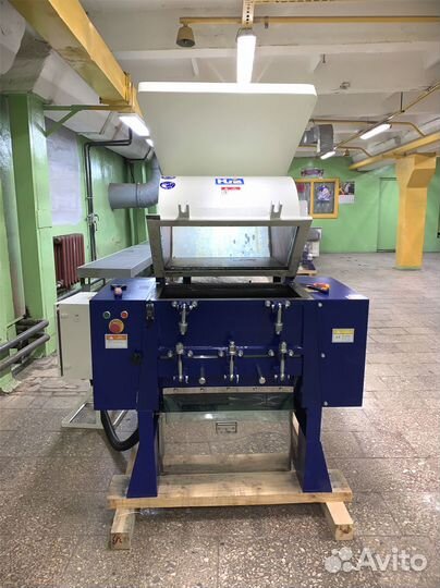 Шредер для пластика