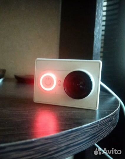 Экшн-камера Xiaomi Yi Action