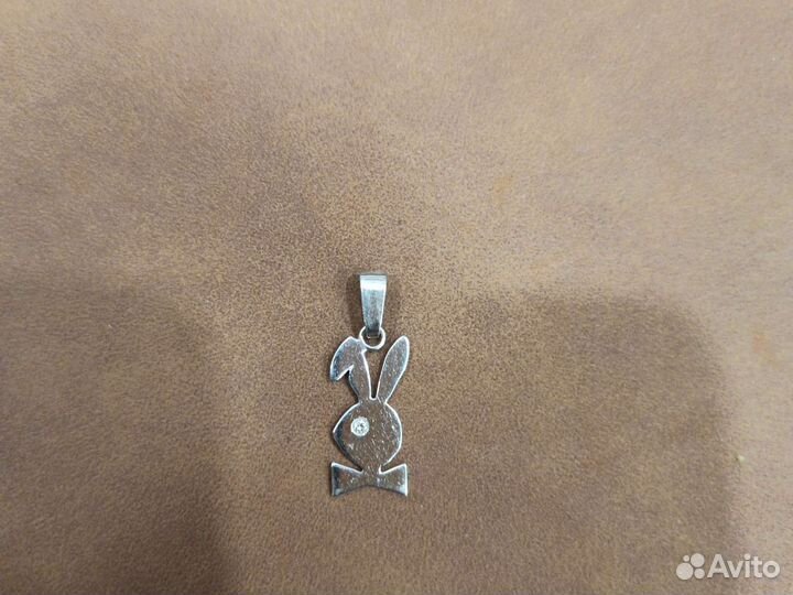 Подвеска с бриллиантом