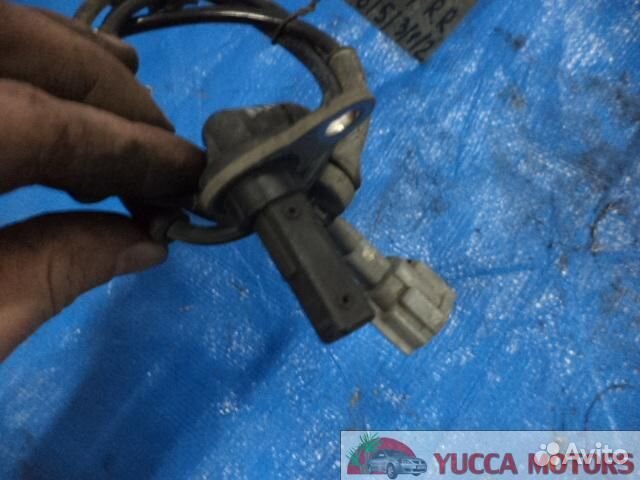 Б/У Датчик ABS N.Wingroad Y11 зад.R (б/у