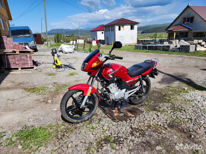 Yamaha ybr 125