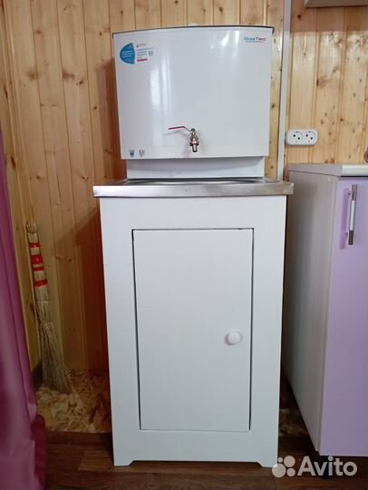 Умывальник дачный