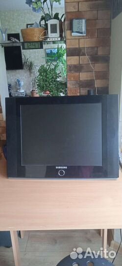 Телевизор samsyng.и lg