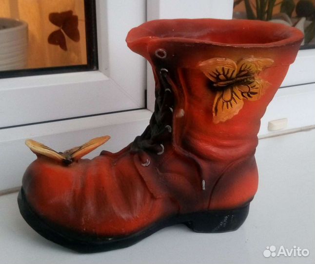 Интерьерная фигура с функцией кашпо 