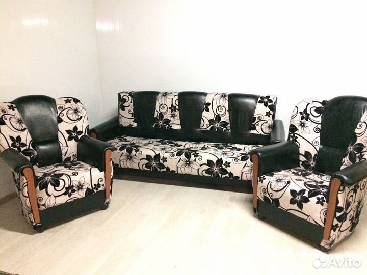 Диван и 2 кресла