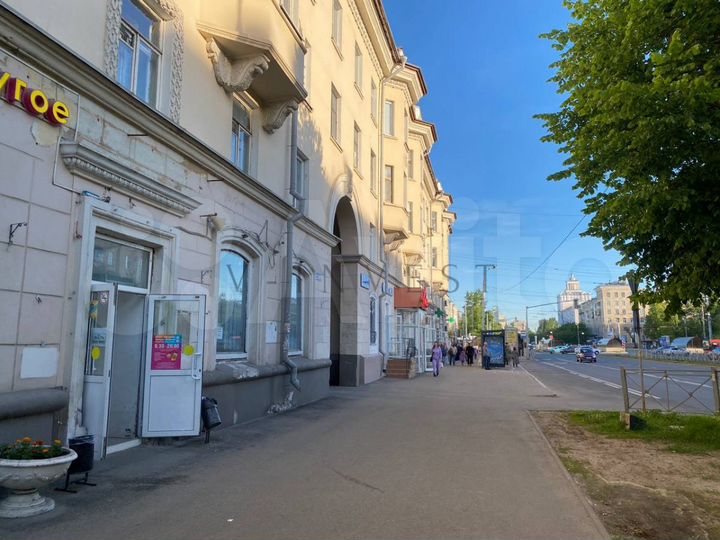 Помещение 76 м Декабристов