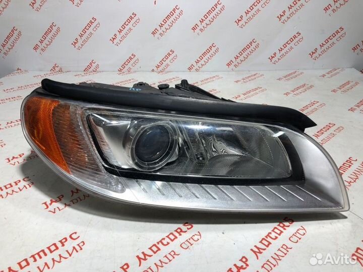 Фара ксеноновая правая Volvo S80 седан B4164T 2009