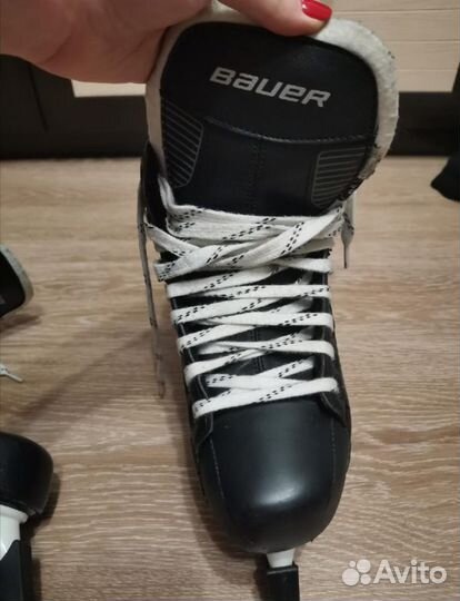 Хоккейные коньки bauer supreme