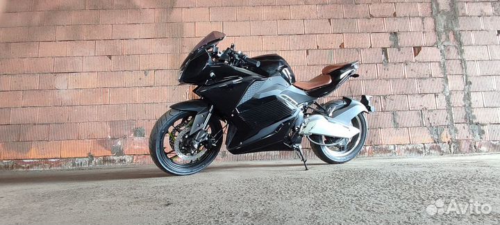 Электромотоцикл Dongma Flash