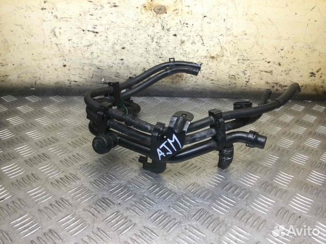 Трубка охлаждающей жидкости металлическая Фольксва