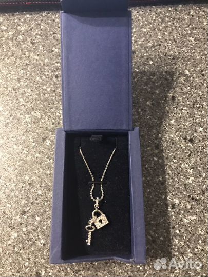 Кулон Swarovski