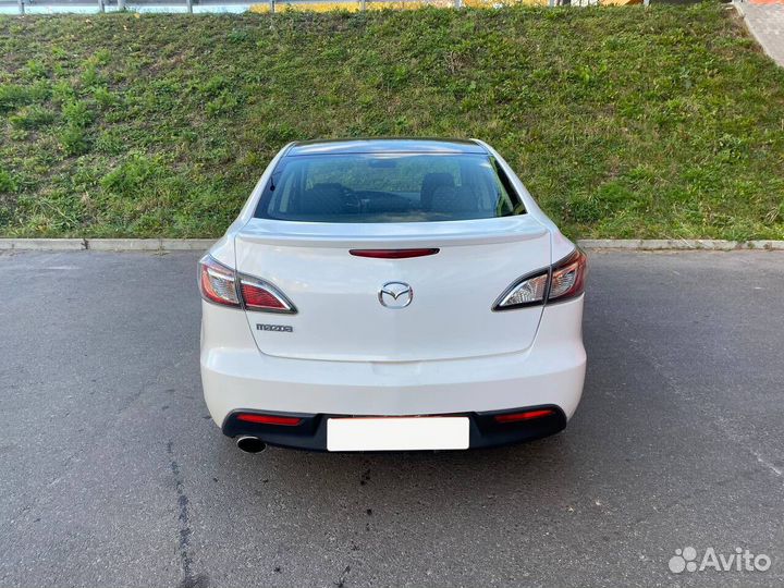 Авто в аренду с выкупом Mazda 3 2010