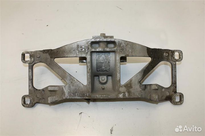 Опора кпп Jaguar XF X250 2007-2011