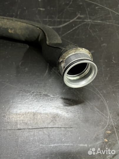 Патрубок радиатора мерседес w218 cls500 4matic