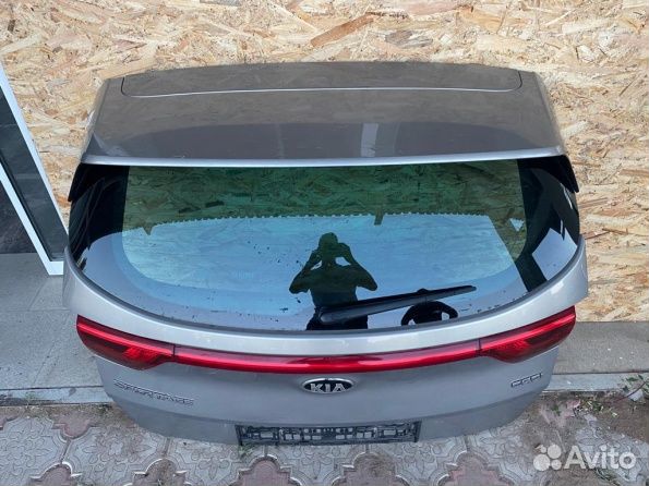 Kia Sportage 4 крышка багажника в сборе