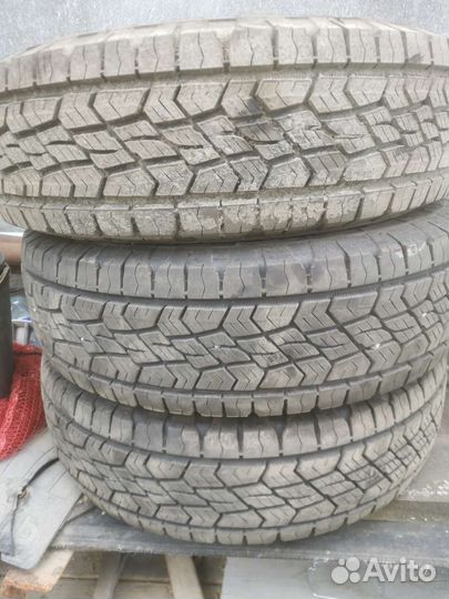 Continental ContiCrossContact AT 225/75 R16