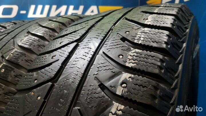 Bridgestone Ice Cruiser 7000 215/60 R16