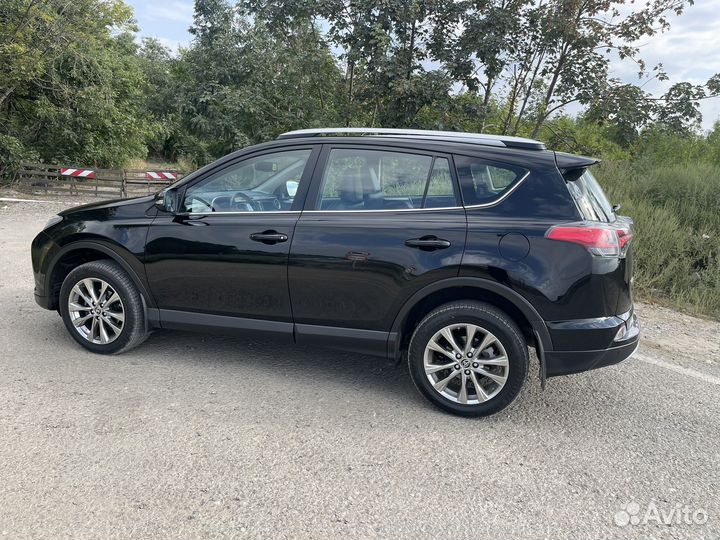 Toyota RAV4, 2019