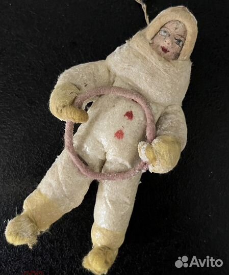 Советская ватная елочная игрушка клоун с обручем