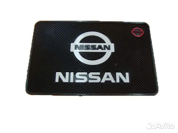 Коврик панели противоскользящий Nissan