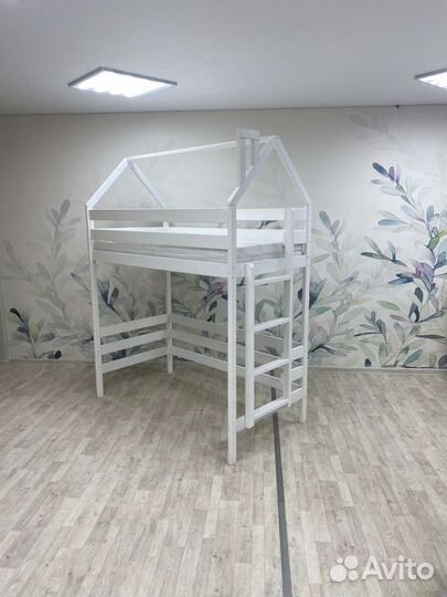 Кровать чердак домик детская