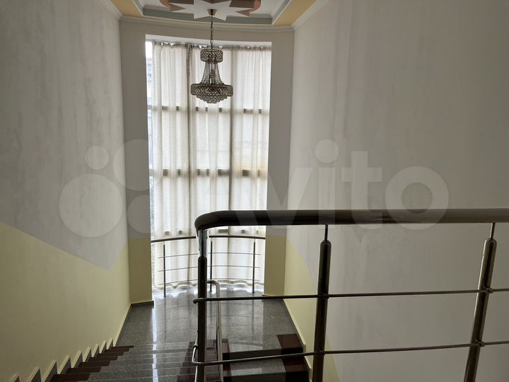 Комната 35 м², 2/4 эт.