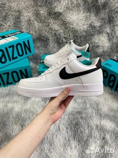 Nike Air Force Черно-Белые Оригинал Poizon