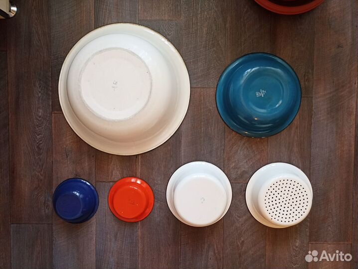 Тазы, миски, бидоны, кастрюли СССР