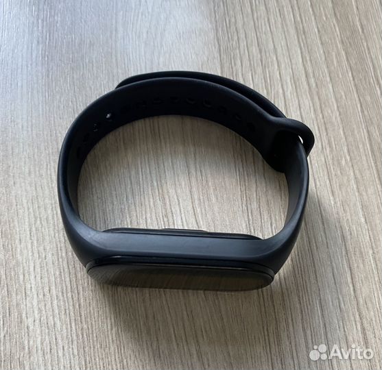 Браслет Xiaomi Mi band 7