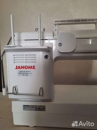 Швейная машина janome 6700