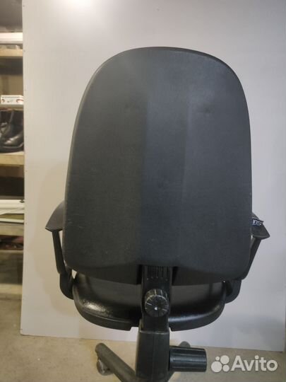 Компьютерное кресло