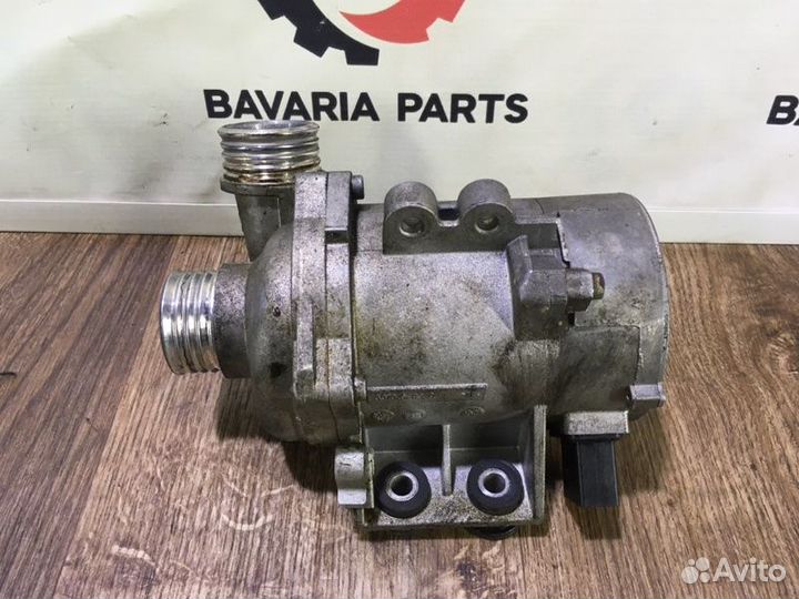 Помпа Bmw X3 E83 3.0 N52 2007