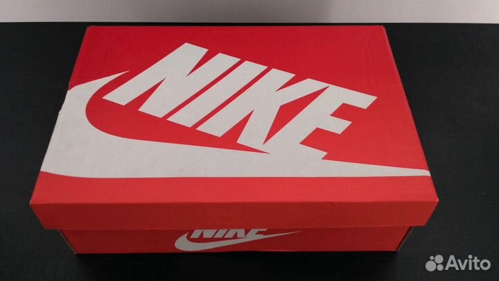 Работа на складах одежды, обуви (Nike, Puma)