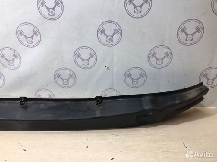 Усилитель переднего бампера передний Peugeot 607