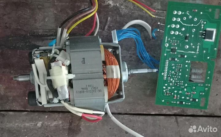 Электродвигатель ug-302300-81r01