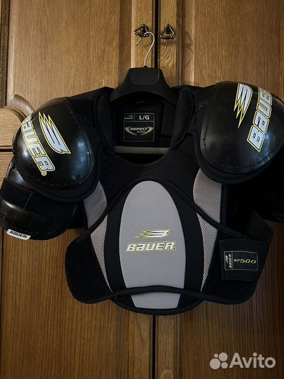 Нагрудник хоккейный bauer мужской L