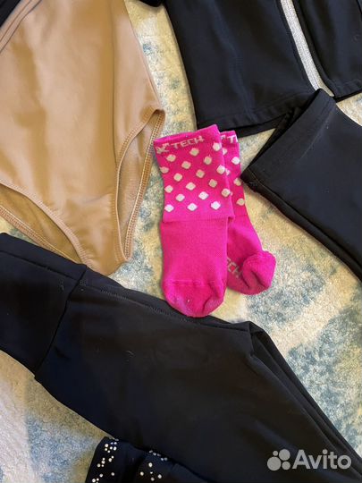 Тренировочный костюм для фигурного катания