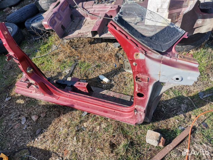 Порог со стойкой Калина Гранта передний правый